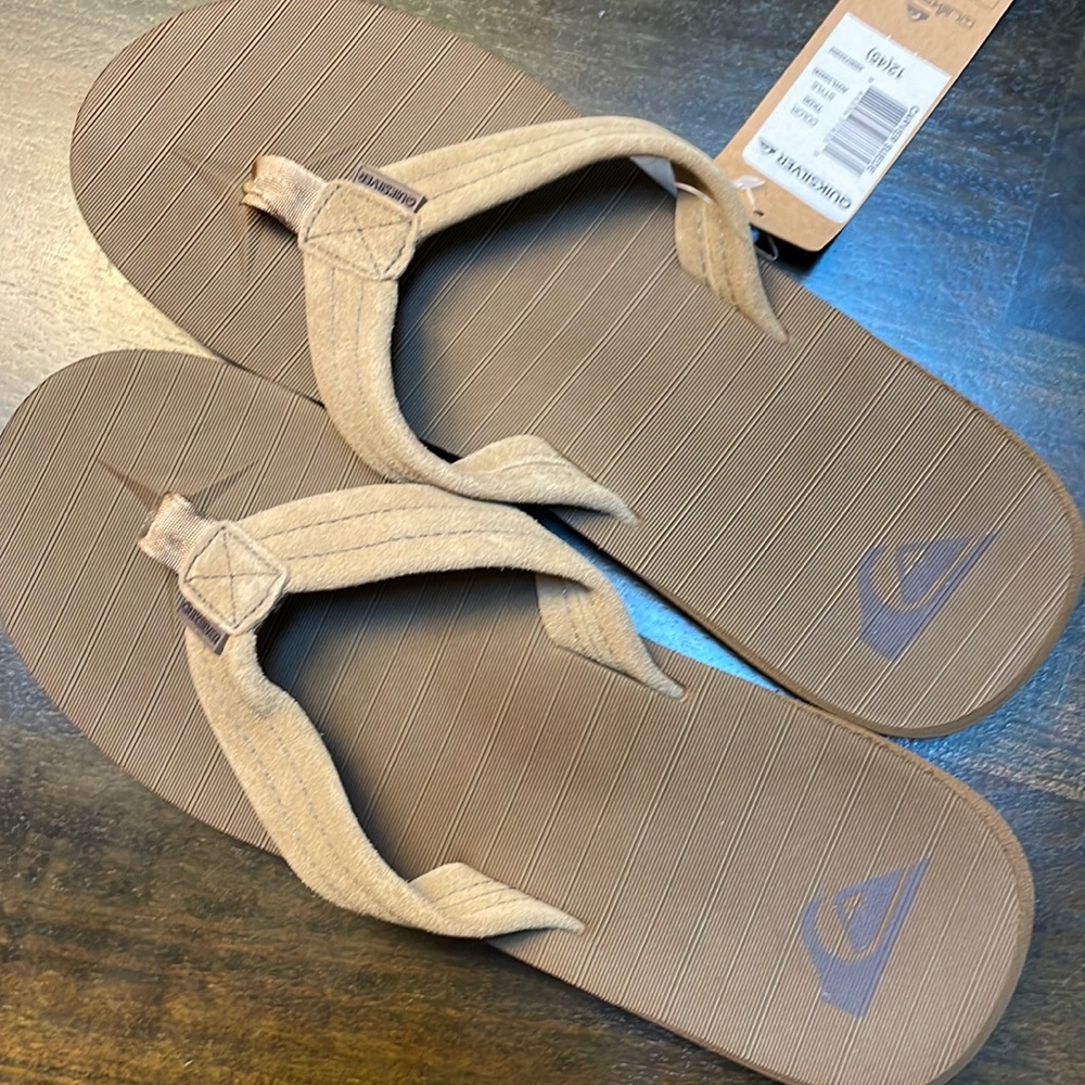 Quiksilver carver suede flip flops